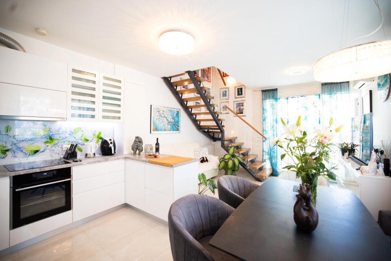 Tirkizni Val Appartement Zadar Buitenkant foto