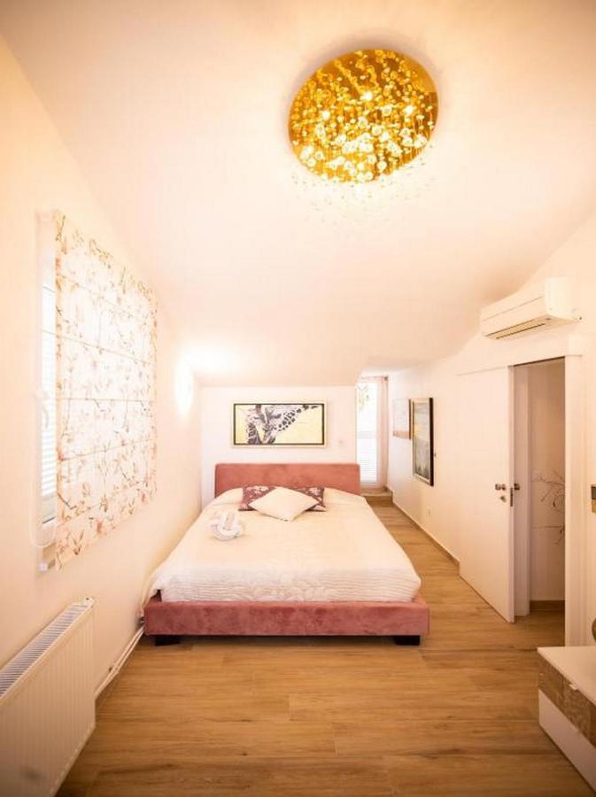 Tirkizni Val Appartement Zadar Buitenkant foto