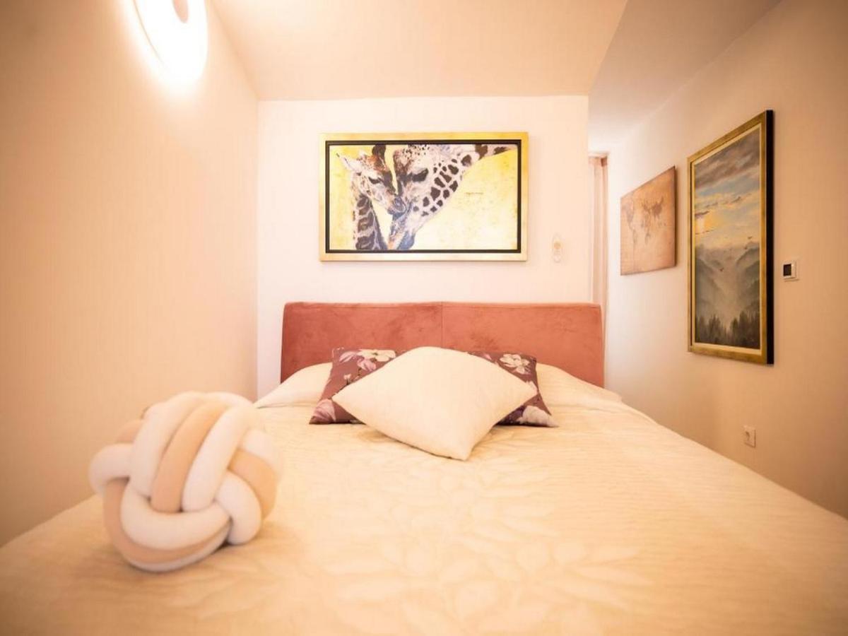 Tirkizni Val Appartement Zadar Buitenkant foto