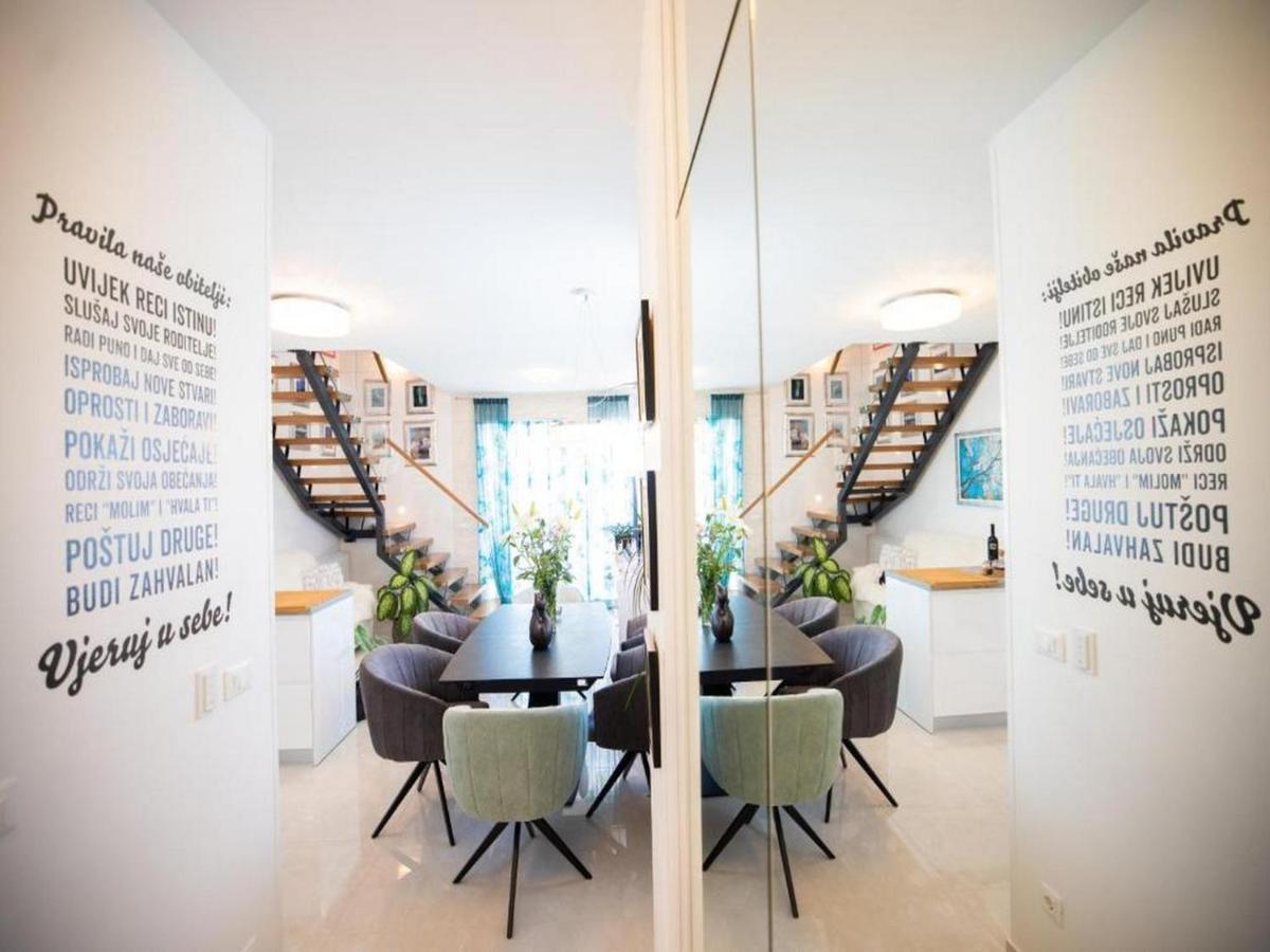Tirkizni Val Appartement Zadar Buitenkant foto