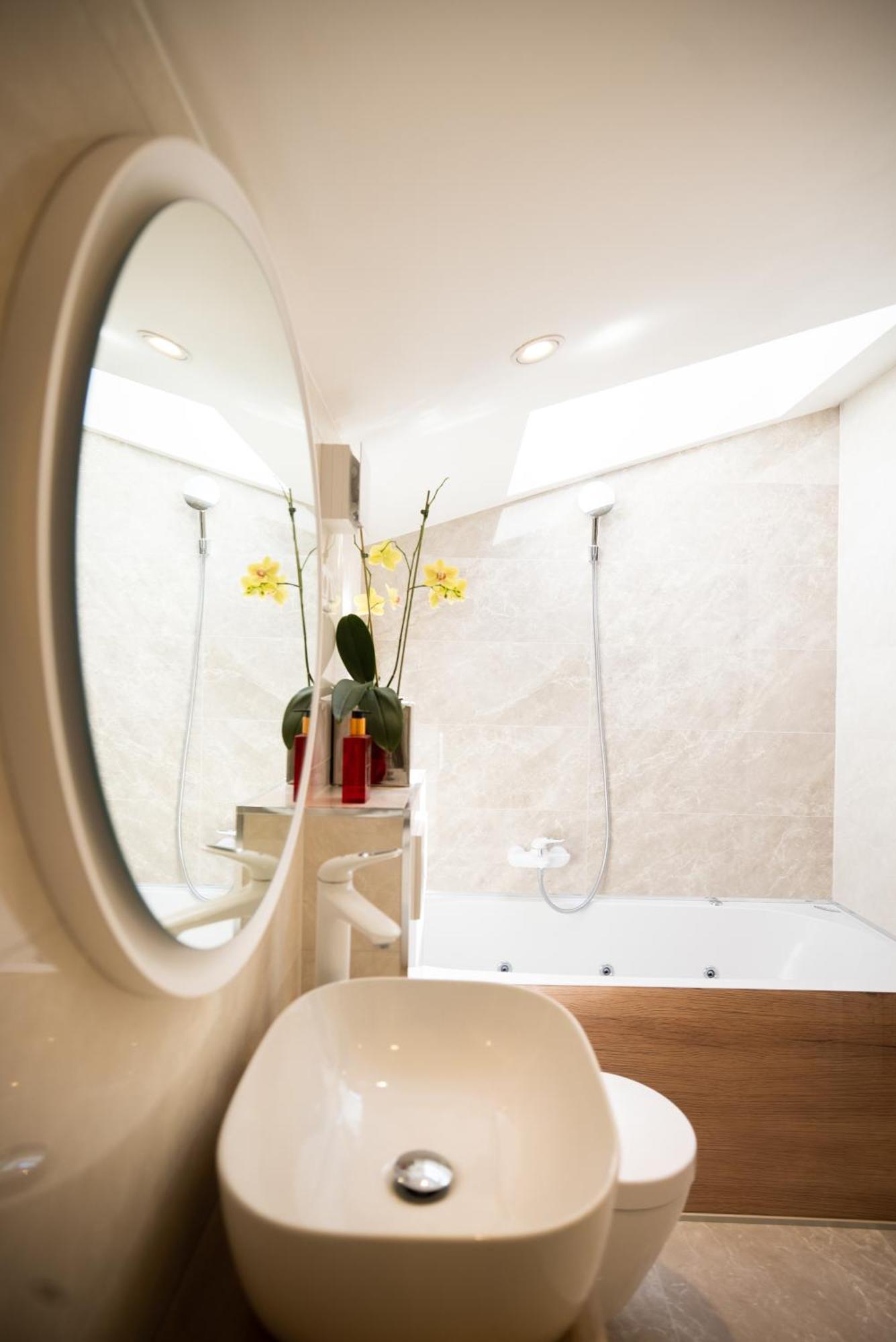 Tirkizni Val Appartement Zadar Buitenkant foto